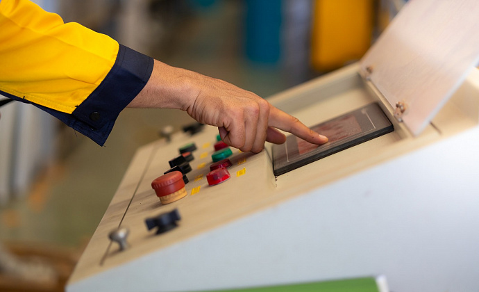 Машинист вагон-весов